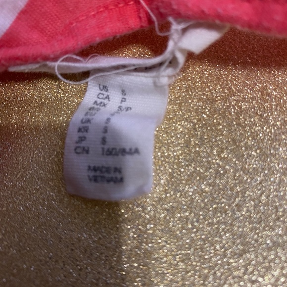 White & Pink Striped Cropped Tank Top With Bow Detailing In The Back - Picture 3 of 3